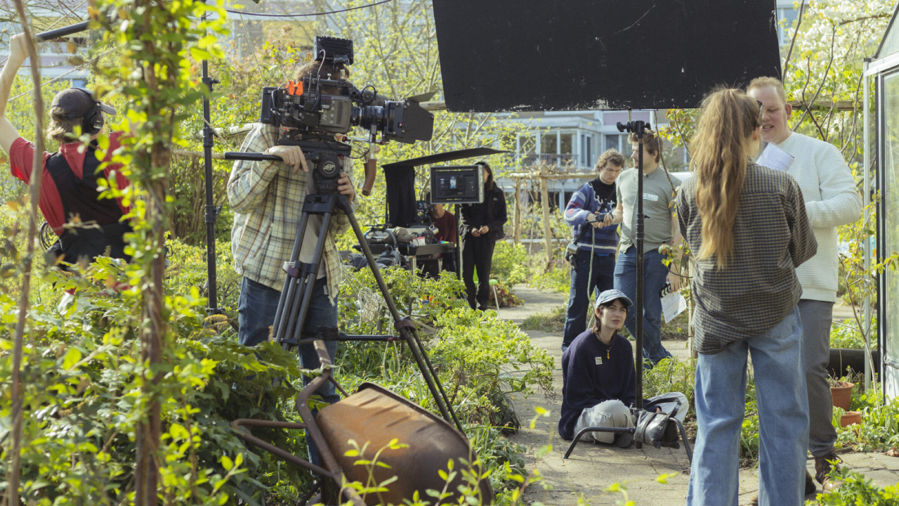 behind the scenes korte film als de huid vraagt